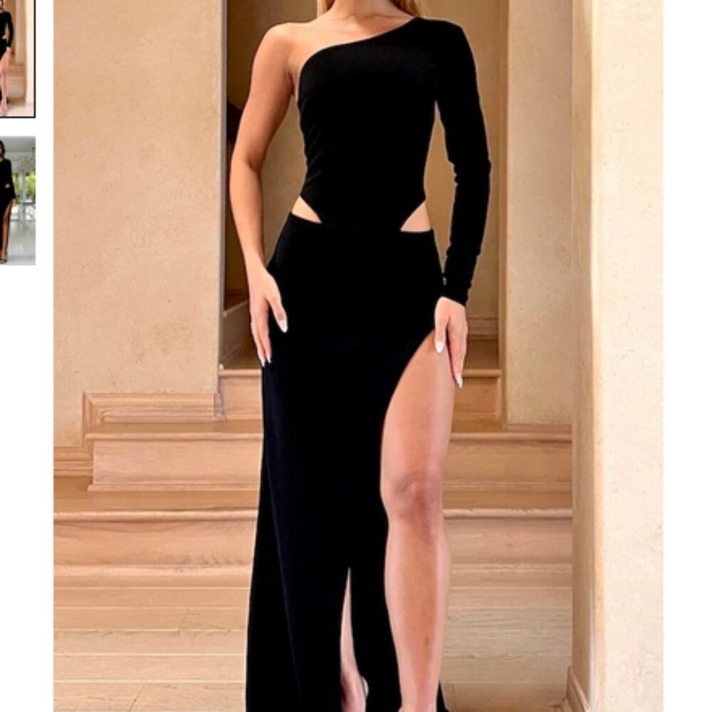 'Gigi' Crepe Side Cutout Evening Gown-Black